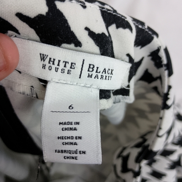 2/$30 WHITE HOUSE BLACK MARKET Black and White Houndstooth Skirt (#339) - Picture 2 of 9